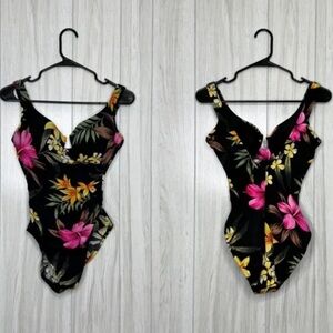 MIRACLESUIT SZ 16 one piece full coverage ruched tropical swimsuit black pink